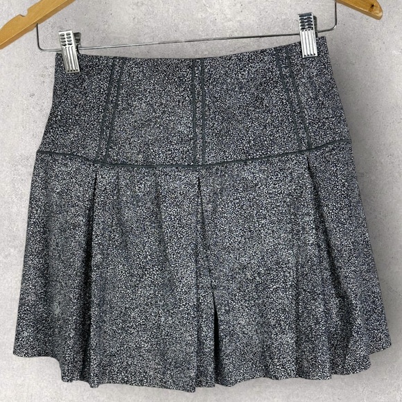 Lululemon Tall‎ Lost In Pace Skirt Sea Spray Tennis Golf Lined Pockets Running 2 - Picture 13 of 13